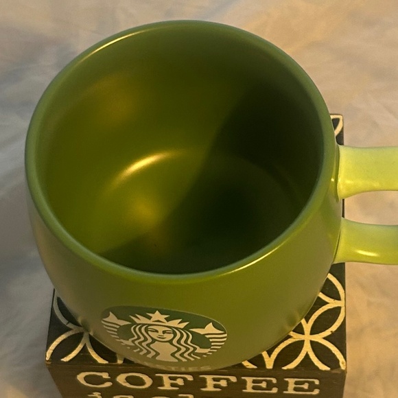 Starbucks Bestie Green Stoneware Coffee Collector's Mug 12oz Never-Used - Picture 8 of 11
